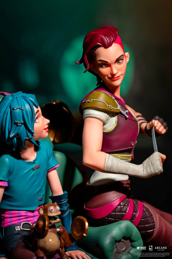 Statuette de Vi & Powder (Arcane) par Pure Arts – Image 2
